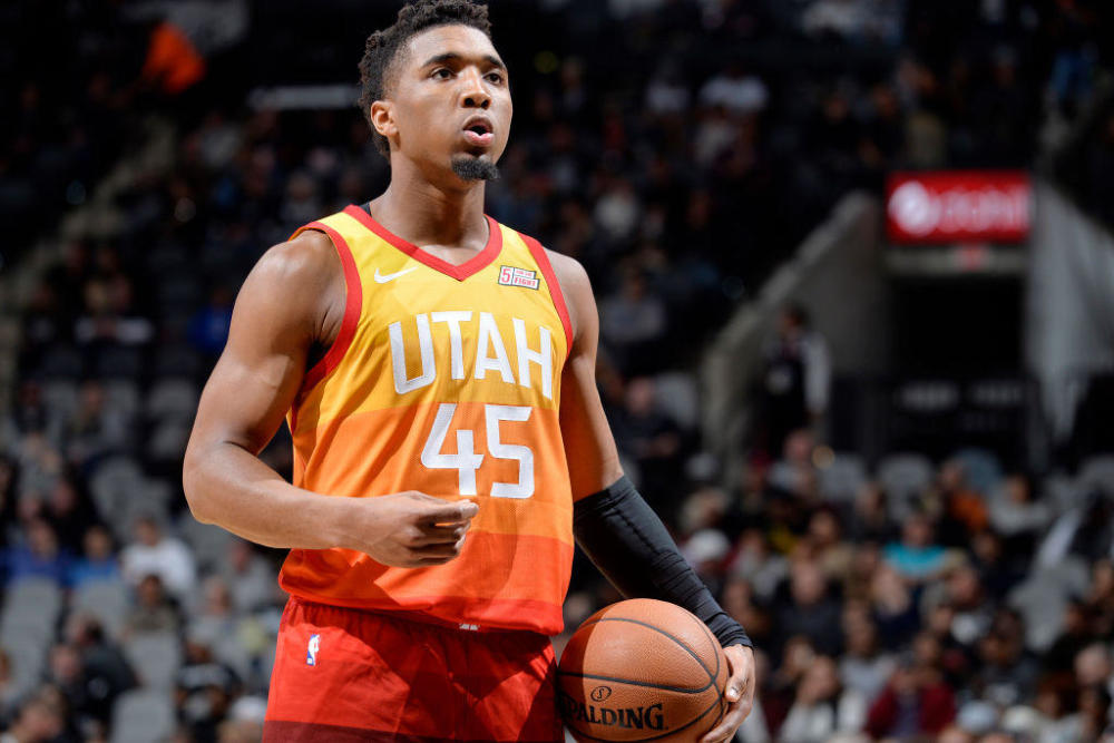 射门点更靠 射门点更靠