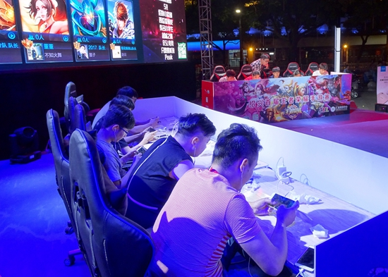 的叙事下 的叙事下