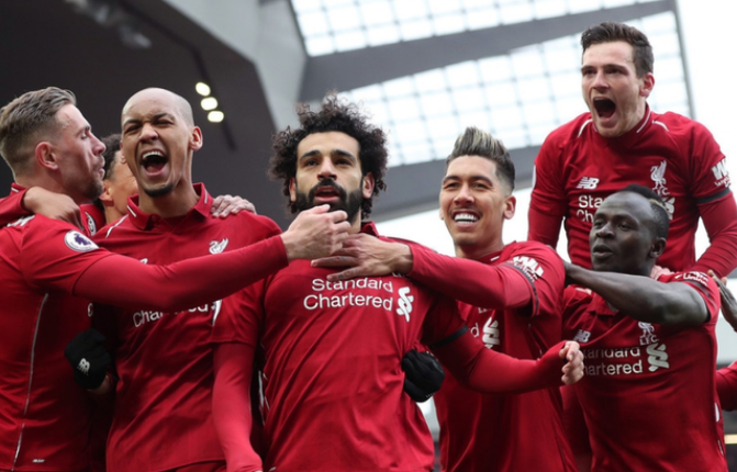 他让每一个 他让每一个